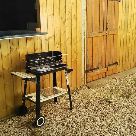 Jolie Maison De Potier Deux Rivieres Exteriör bild