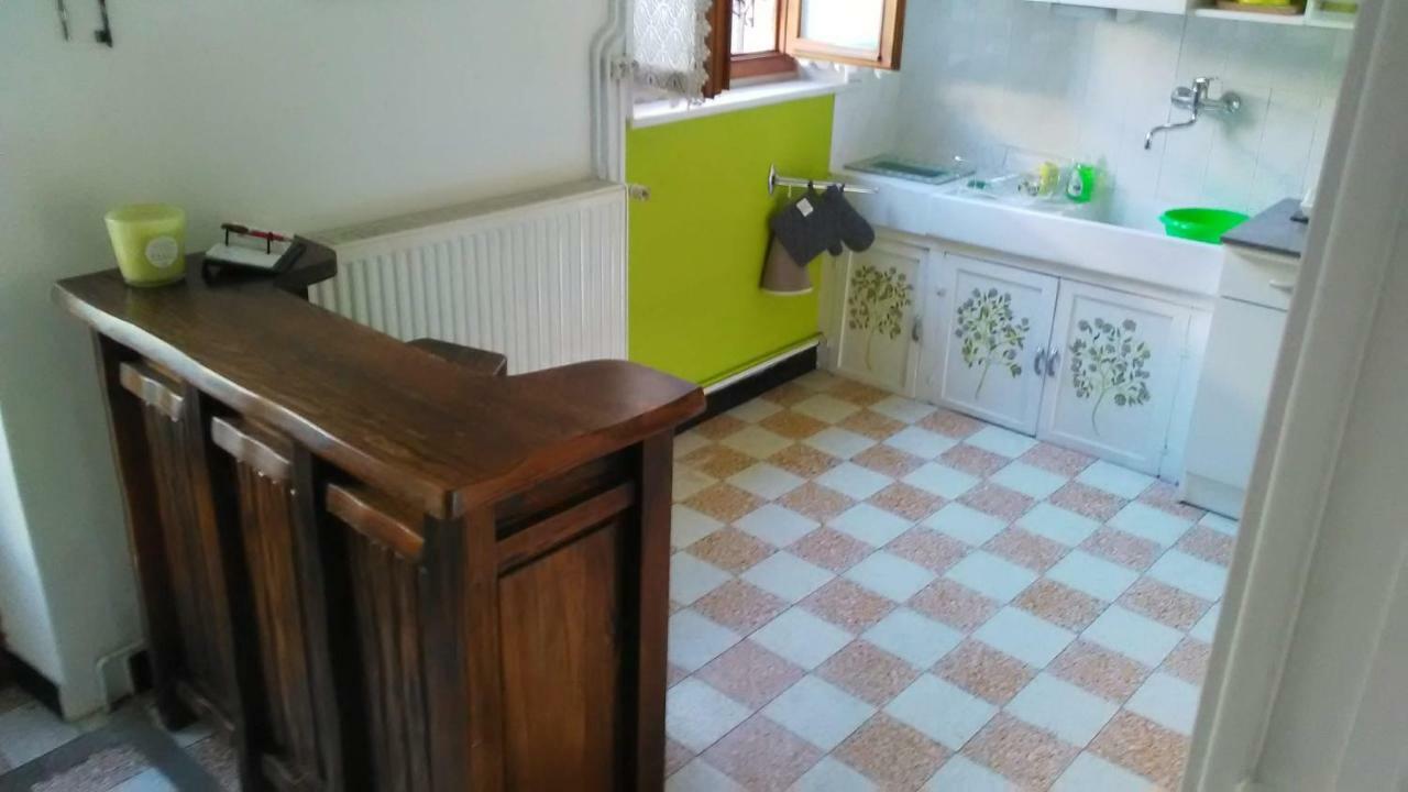 Jolie Maison De Potier Deux Rivieres Exteriör bild