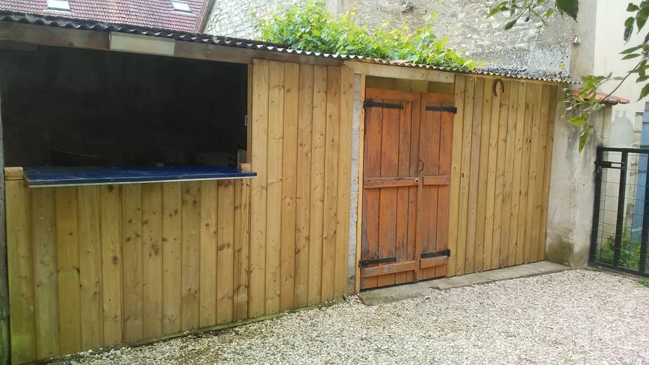 Jolie Maison De Potier Deux Rivieres Exteriör bild
